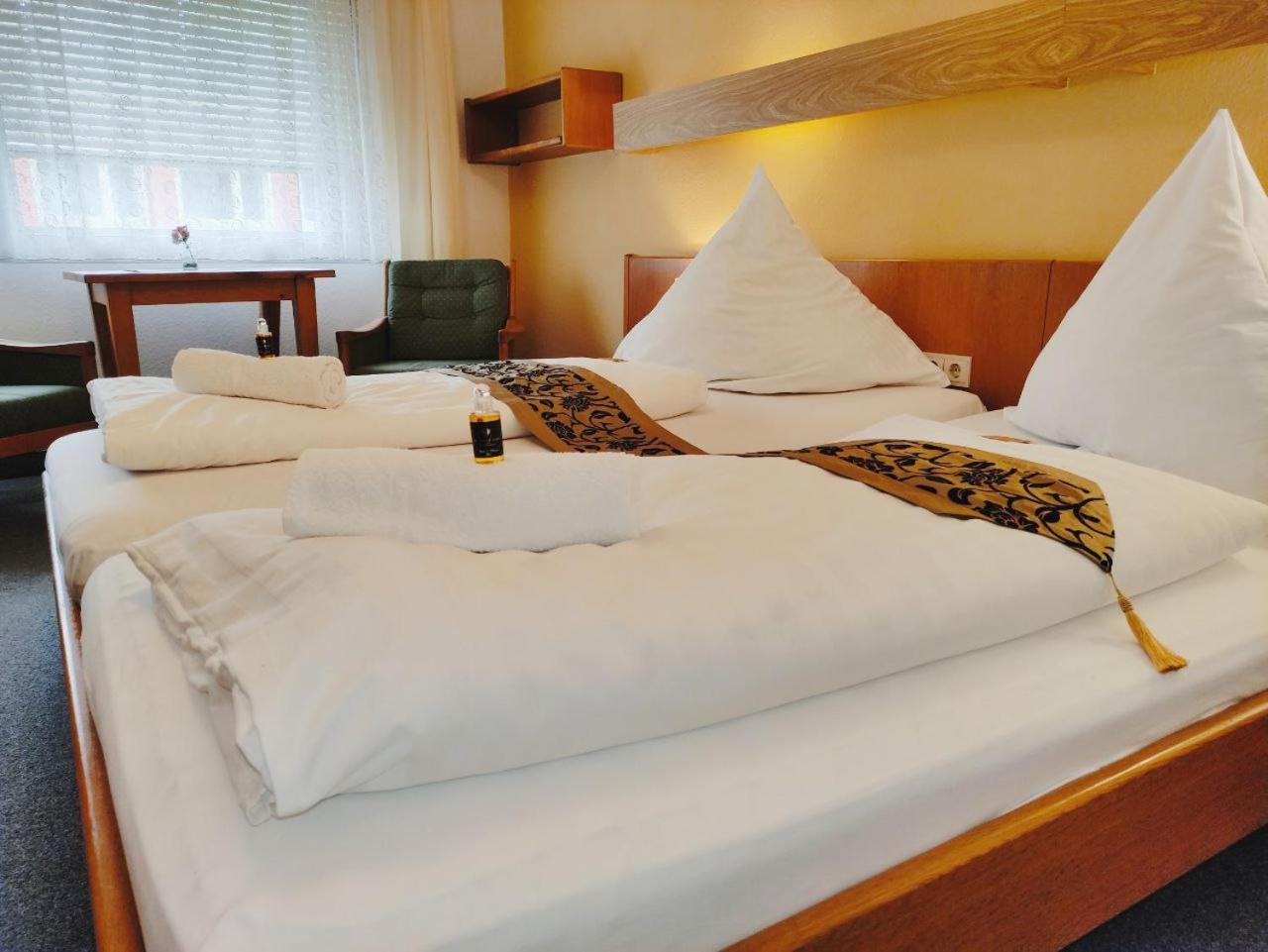City Hotel Pforzheim Room photo