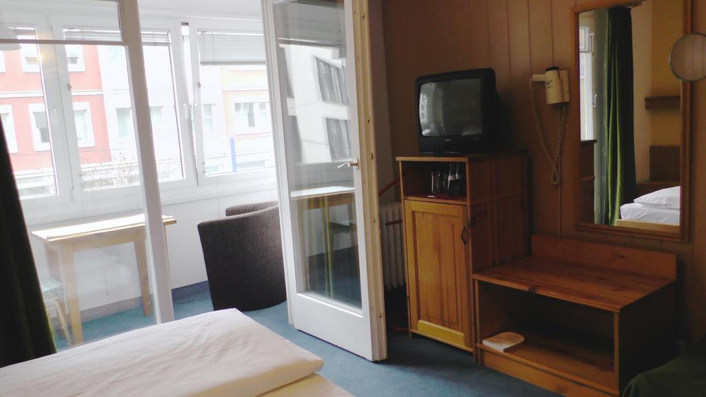 City Hotel Pforzheim Room photo